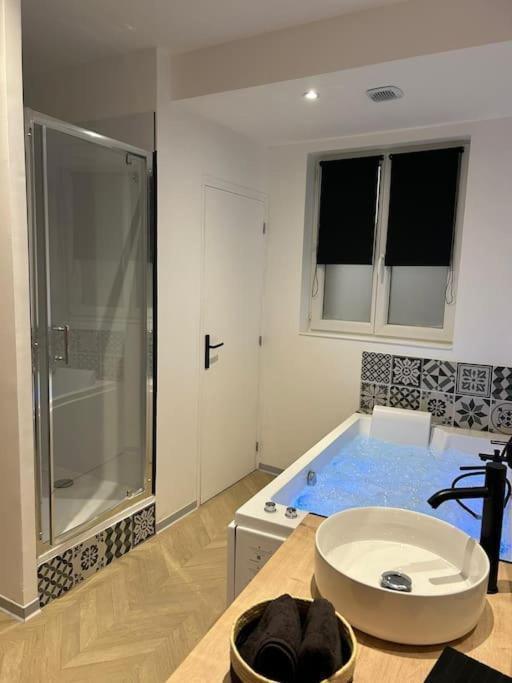 Appartement Spa 2 Pers-Couteliers-Centre Ville Moulins  Exterior foto